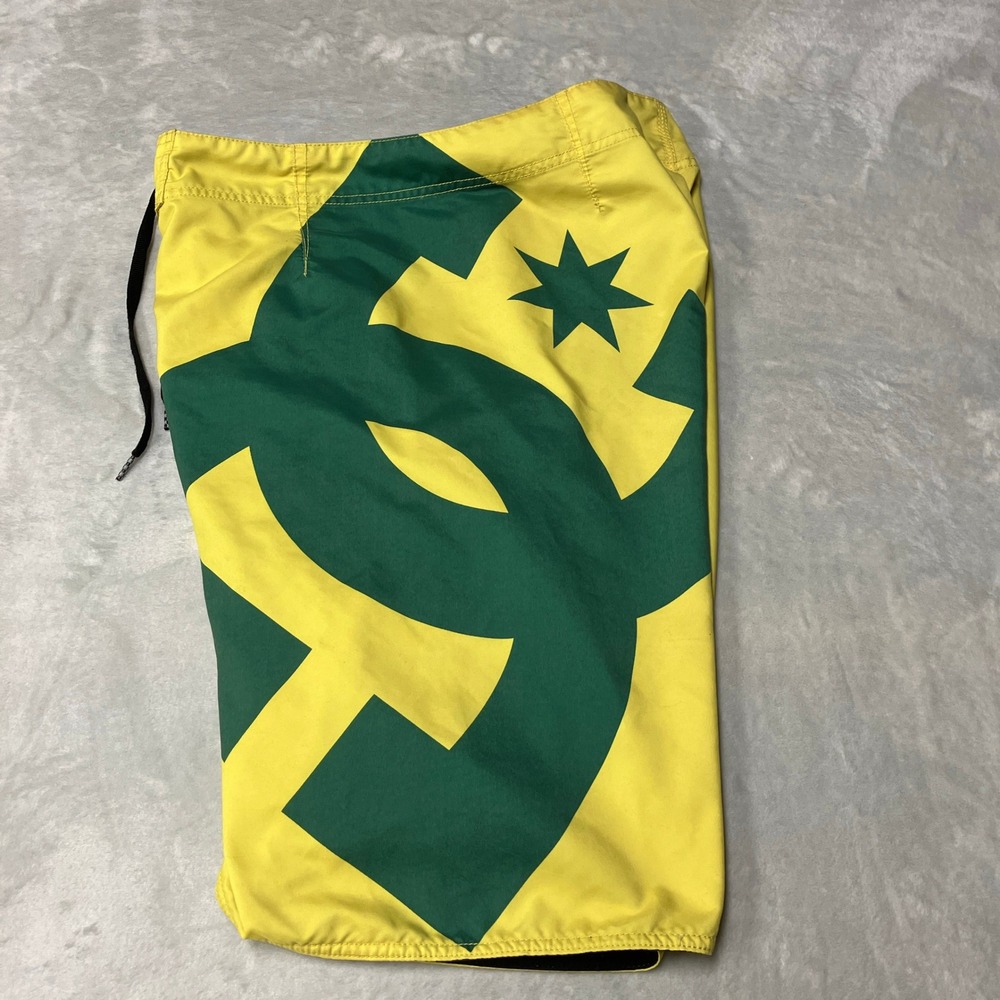 Y2K DC Shoes Board Shorts Swim‎ Trunks Big Logo Hit Yellow Green Skater Mens 36